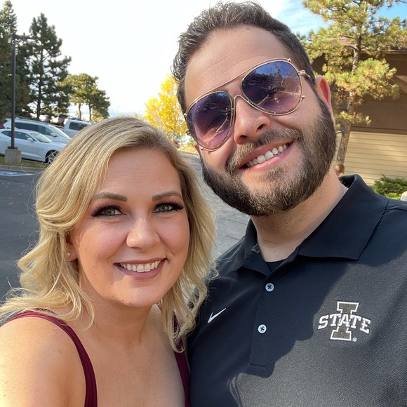 Meet your Posher, Leah - Picture 7 of 17